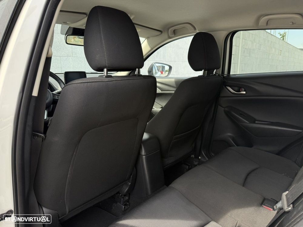 Mazda CX-3 1.8 Sky.Excellence Navi - 16