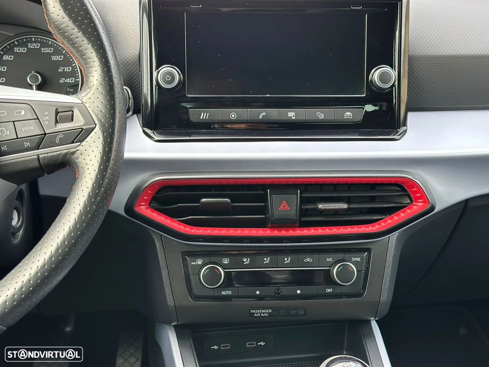 SEAT Arona 1.0 TSI FR - 27