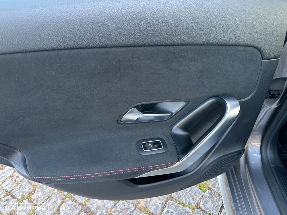 Mercedes-Benz A 180 d AMG Line Aut. - 24