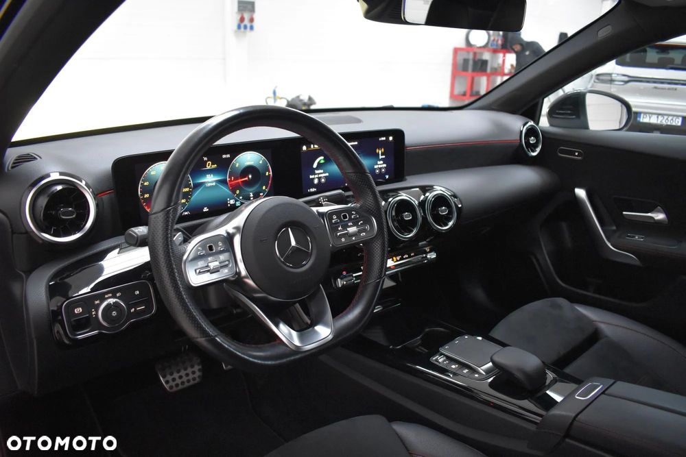 Mercedes-Benz Klasa A 220 d 8G-DCT AMG Line - 19