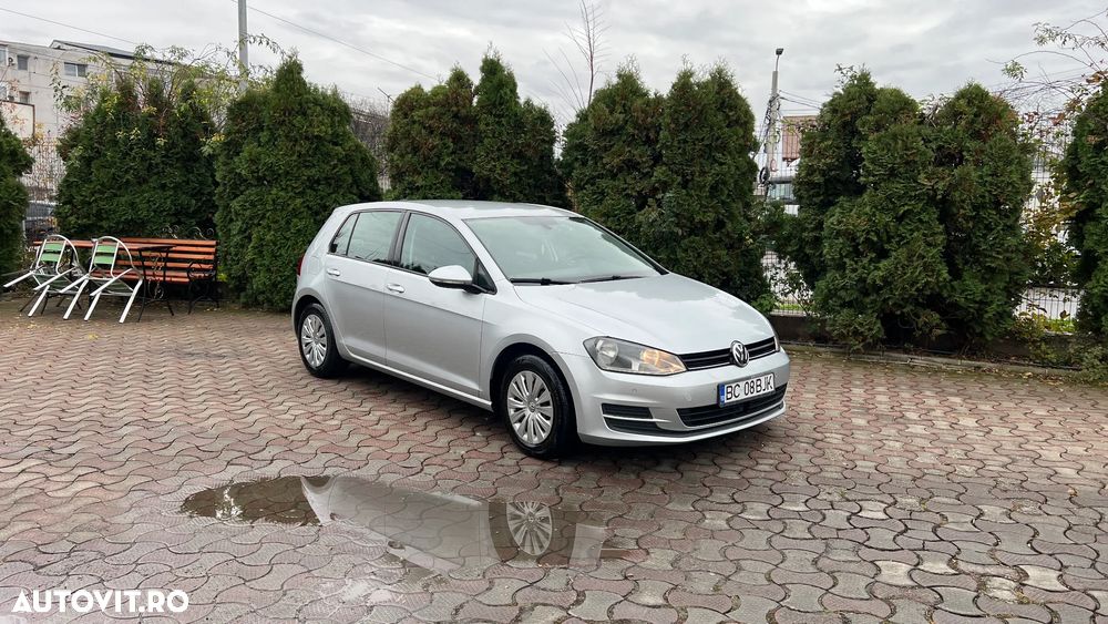 Volkswagen Golf 1.6 TDI DPF BlueMotion - 2