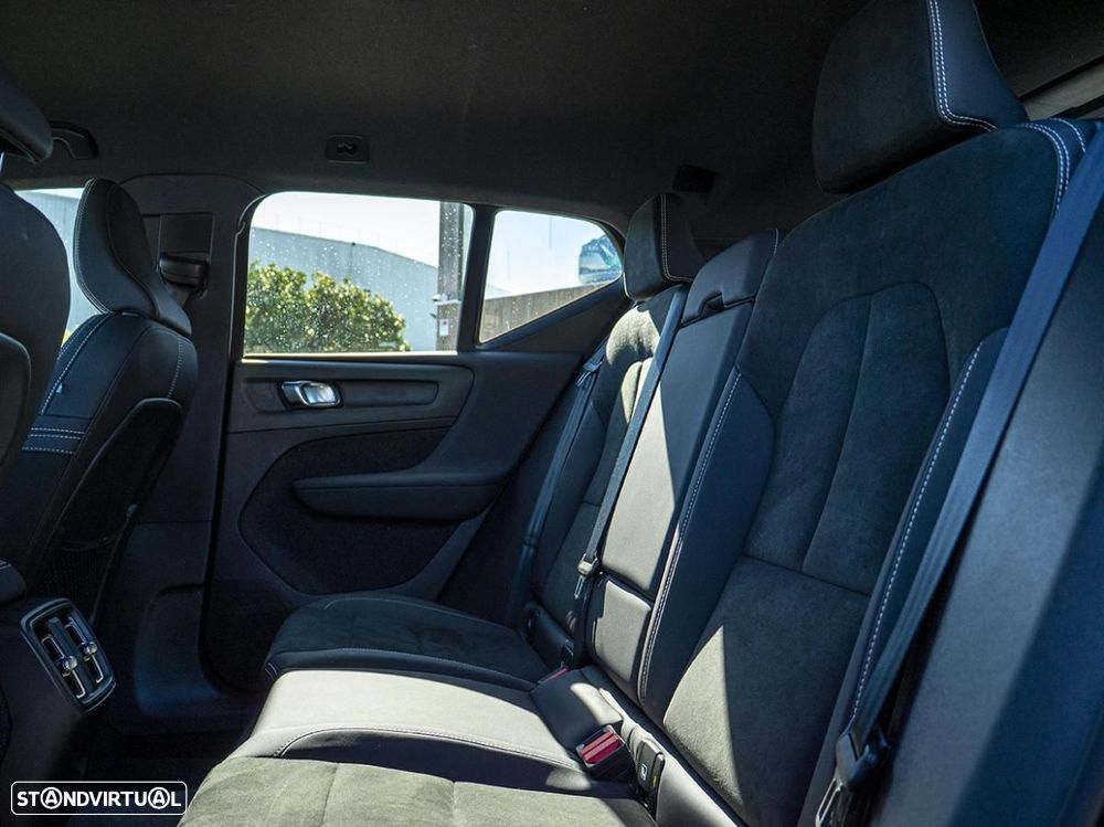 Volvo XC 40 Recharge Pro - 22