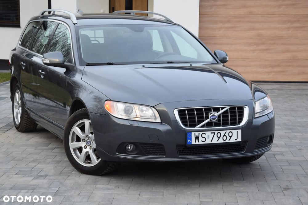 Volvo V70 2.5T Summum - 13