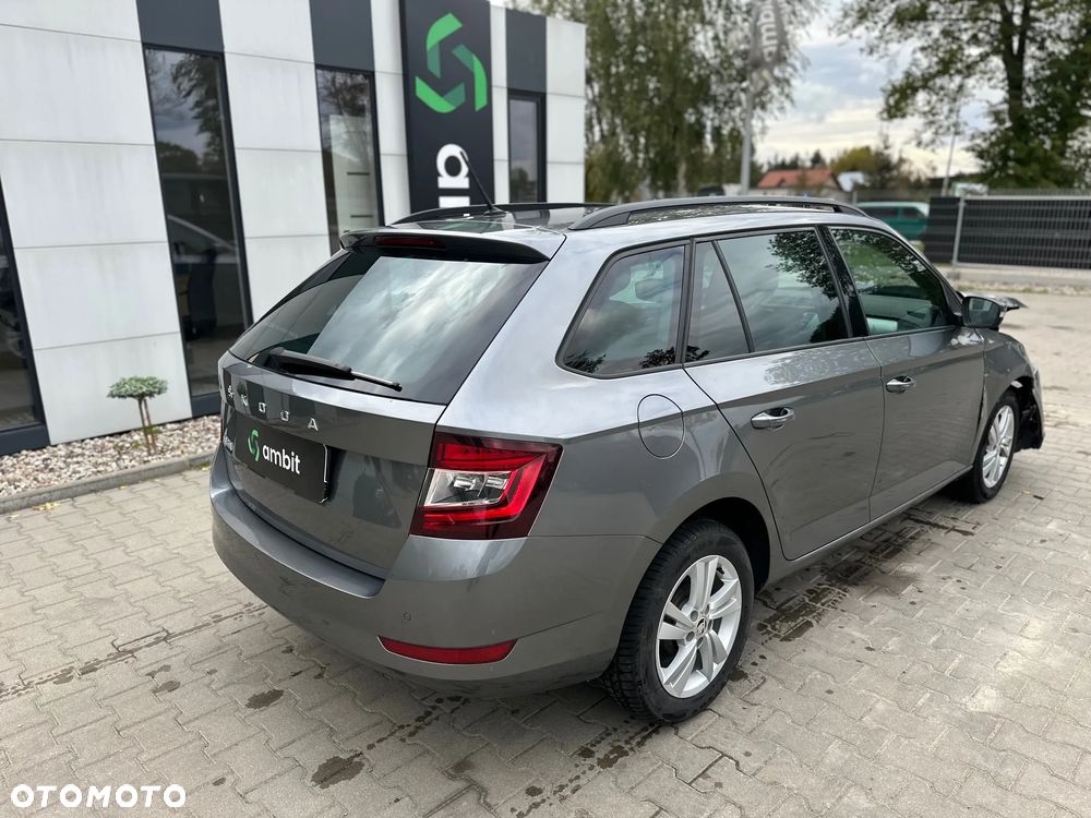 Skoda Fabia - 6