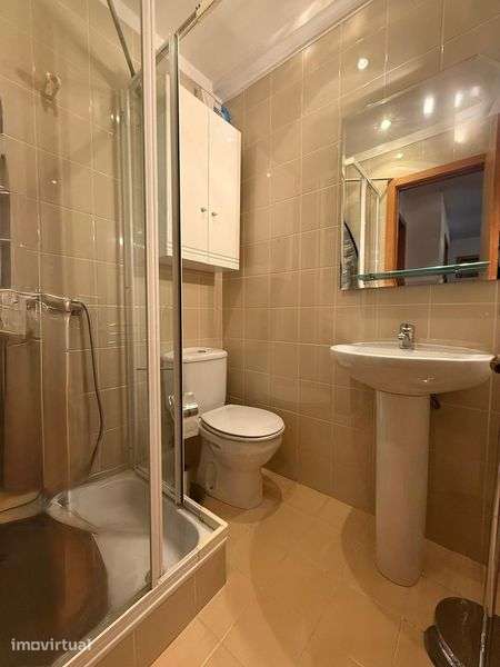 Apartamento T2 c/ garagem Porto Ramada Alta - Grande imagem: 3/12
