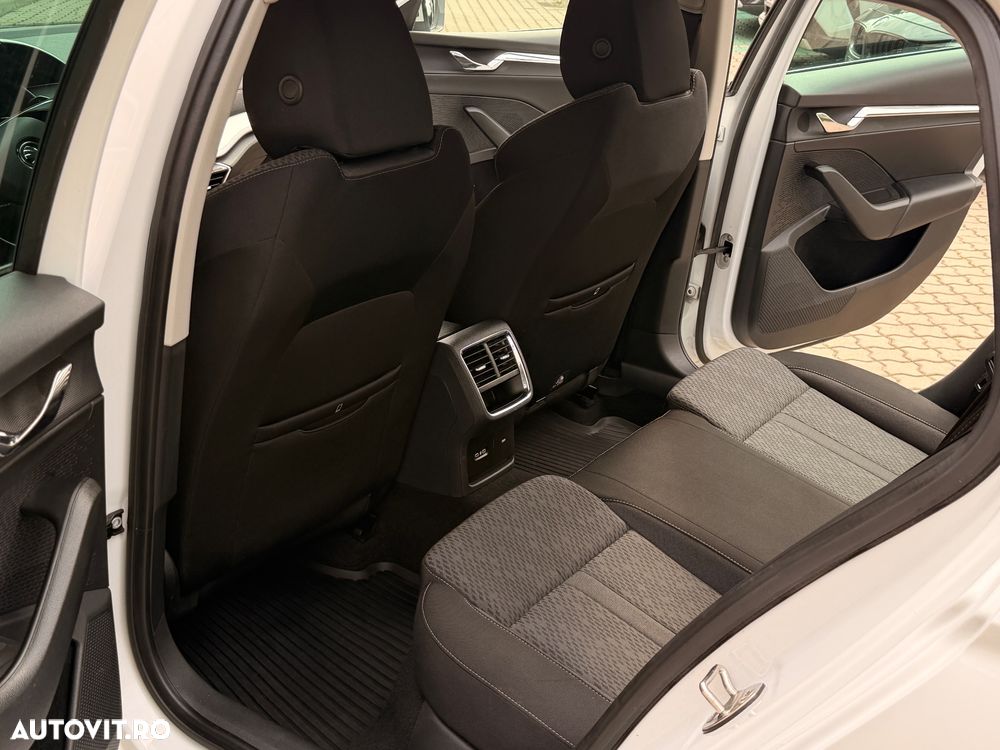 Skoda Octavia - 9