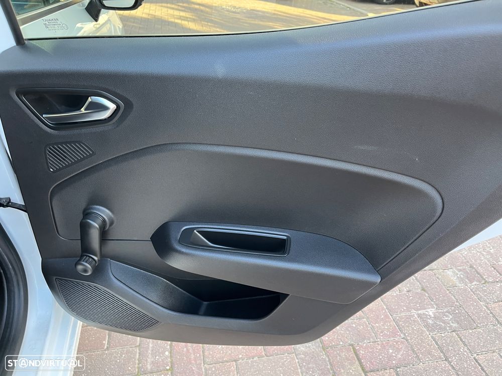 Renault Clio 1.5 Blue dCi Intens - 23