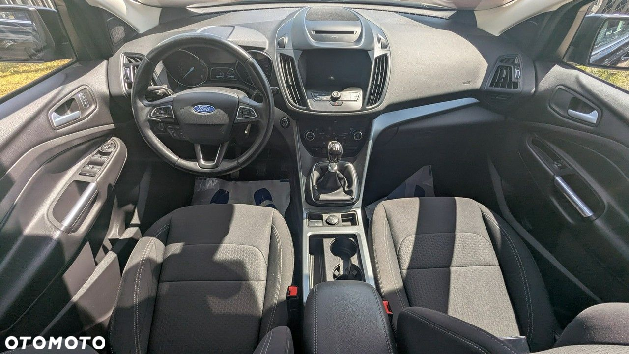 Ford Kuga - 19