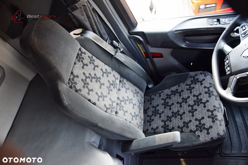 Scania S450 / 1300 L ZBIORNIKI  / STANDARD  / RETARDER  / MIKROFALA / IMPORT DE - 33