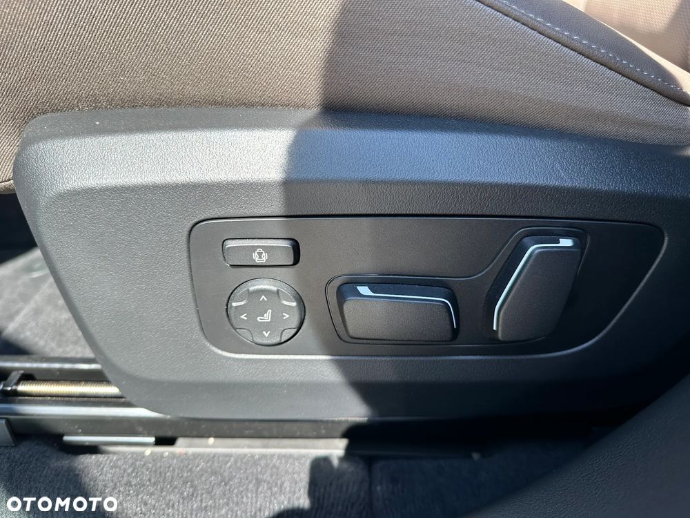 BMW X3 xDrive20d mHEV - 11