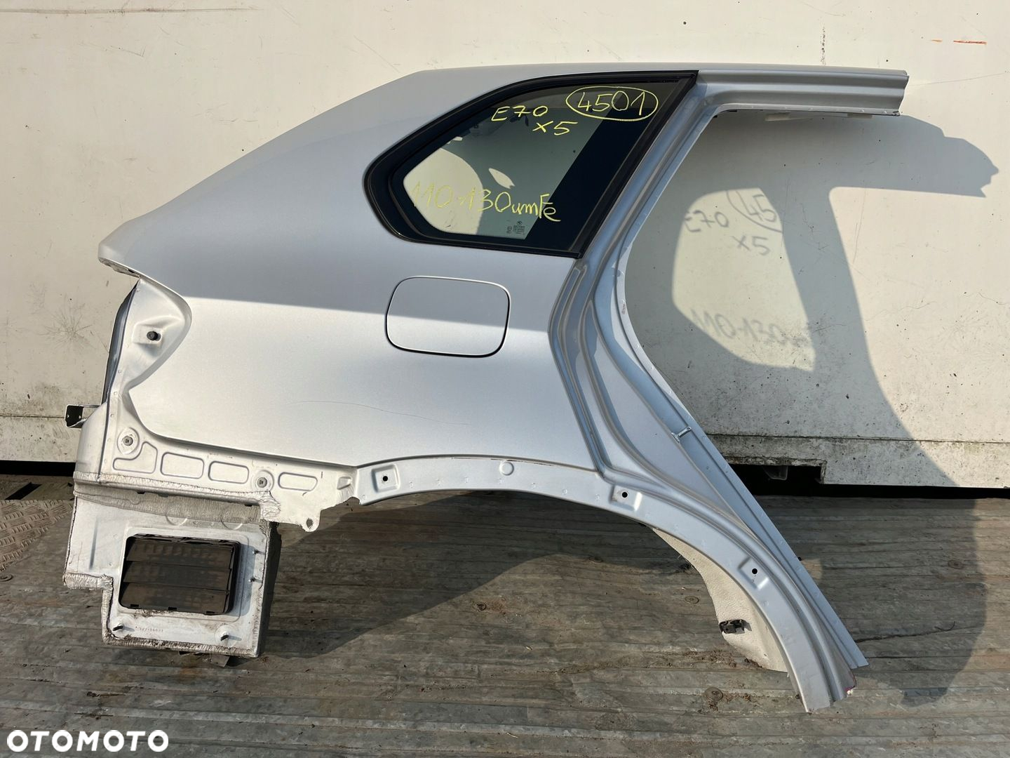 Blotnik cwiartka szyba prawy tyl BMW X5 E70 354/7 TITANSILBER ORG - 5