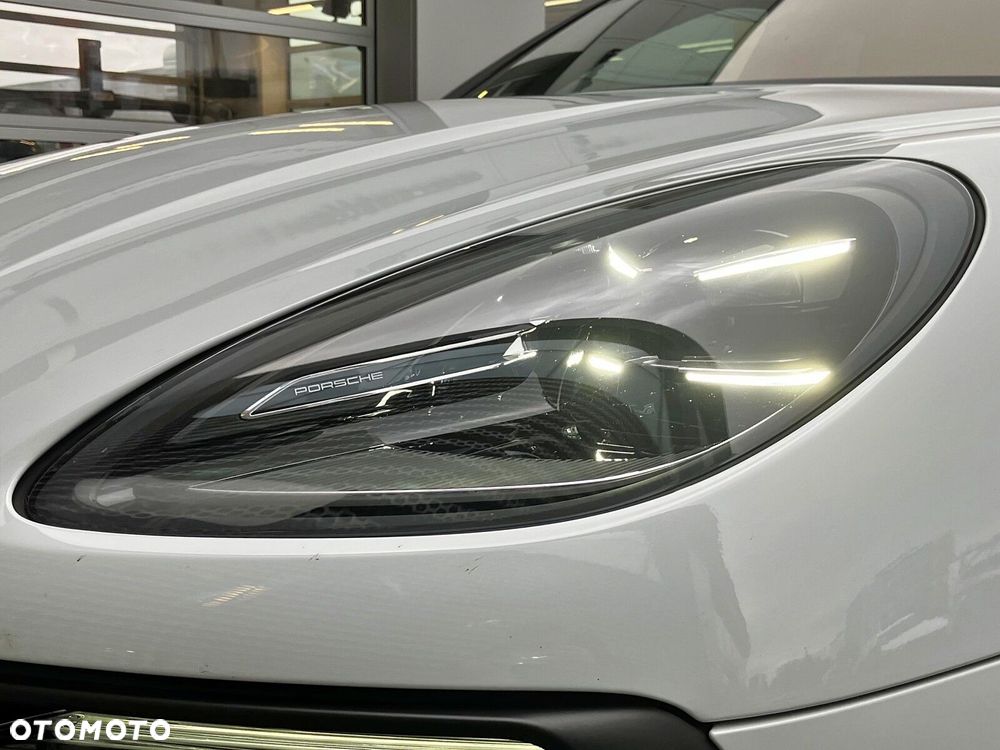 Porsche Macan - 9