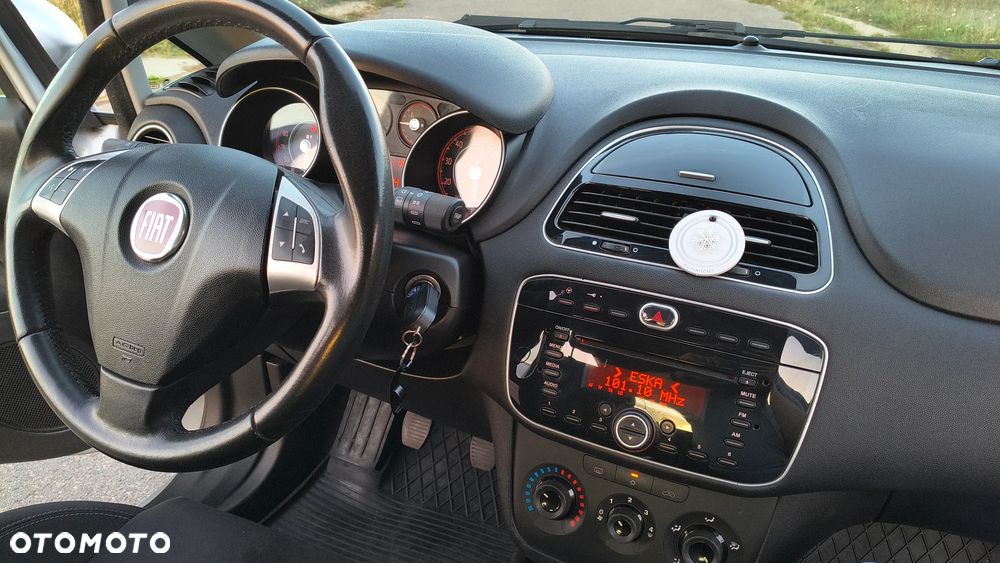 Fiat Punto 1.2 Young - 6