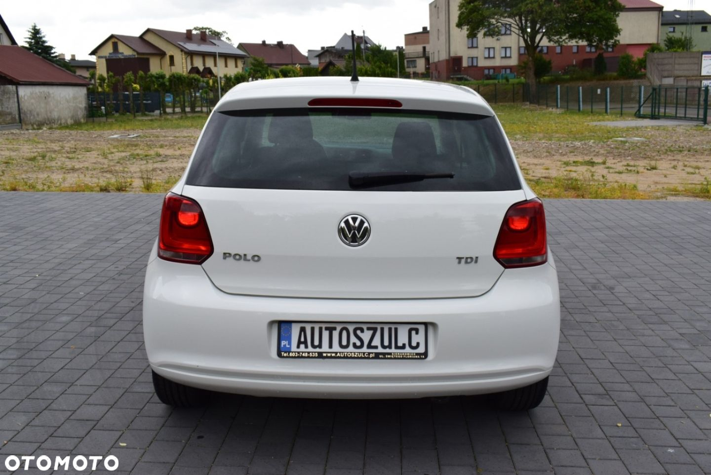 Volkswagen Polo - 8
