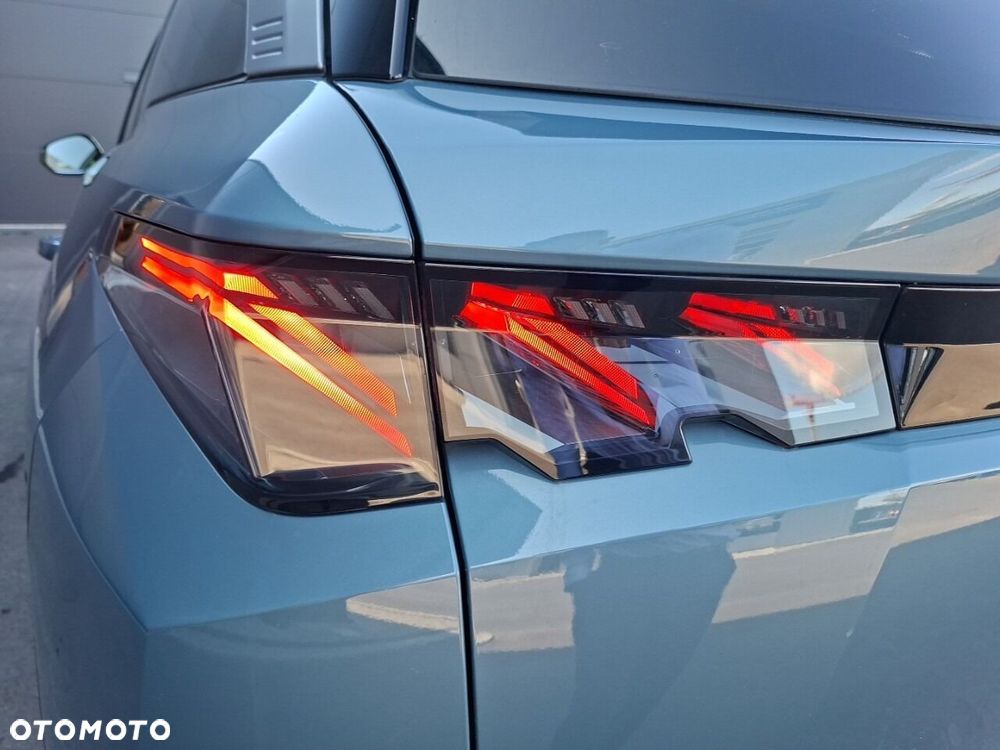 Peugeot 5008 1.2 PureTech mHEV GT S&S e-DCS6 - 14