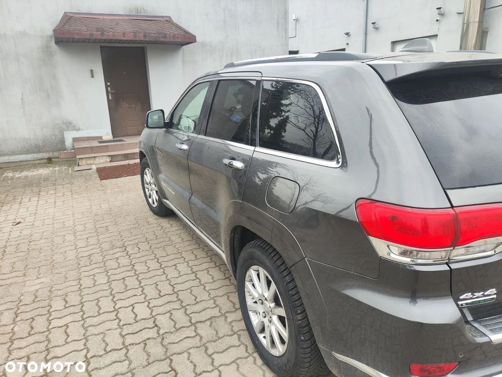 Jeep Grand Cherokee 3.0 CRD Overland Summit EU6 - 12