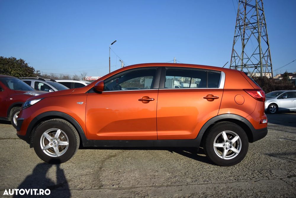 Kia Sportage 1.7 CRDI 2WD Spirit - 4