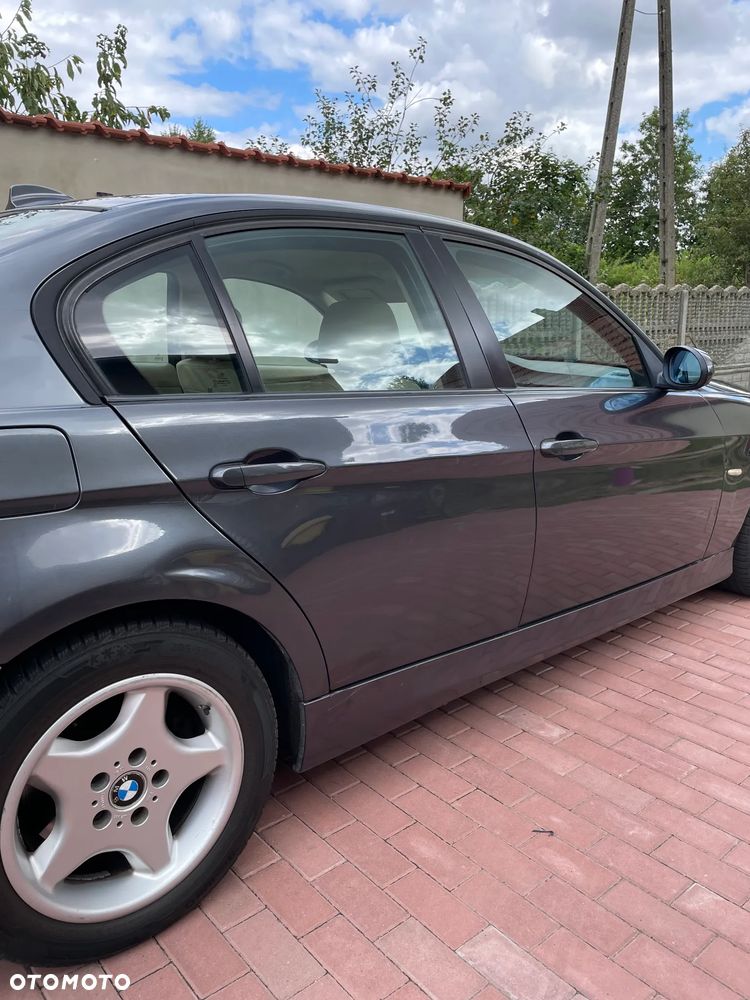 BMW Seria 3 320d xDrive DPF Edition Fleet - 7