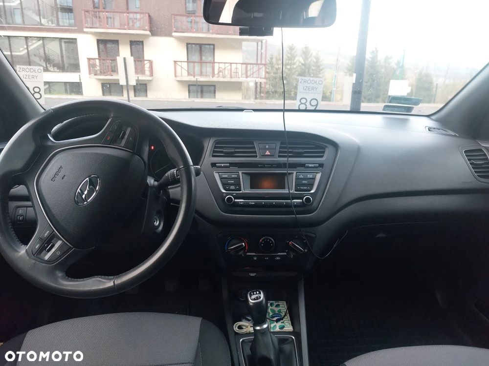 Hyundai i20 - 6