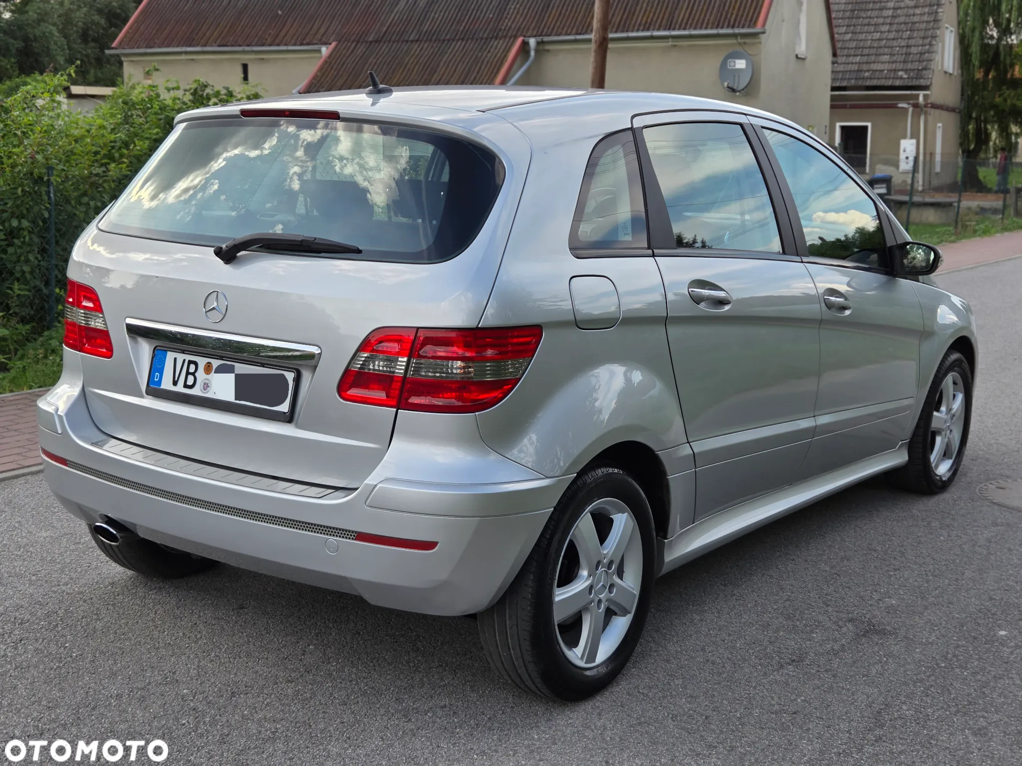 Mercedes-Benz Klasa B 160 BlueEFFICIENCY SPORT EDITION - 4