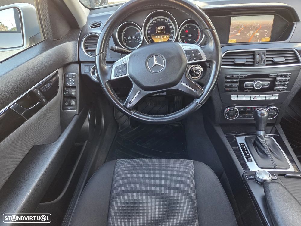 Mercedes-Benz C 220 CDI 7G-TRONIC Avantgarde Edition - 12