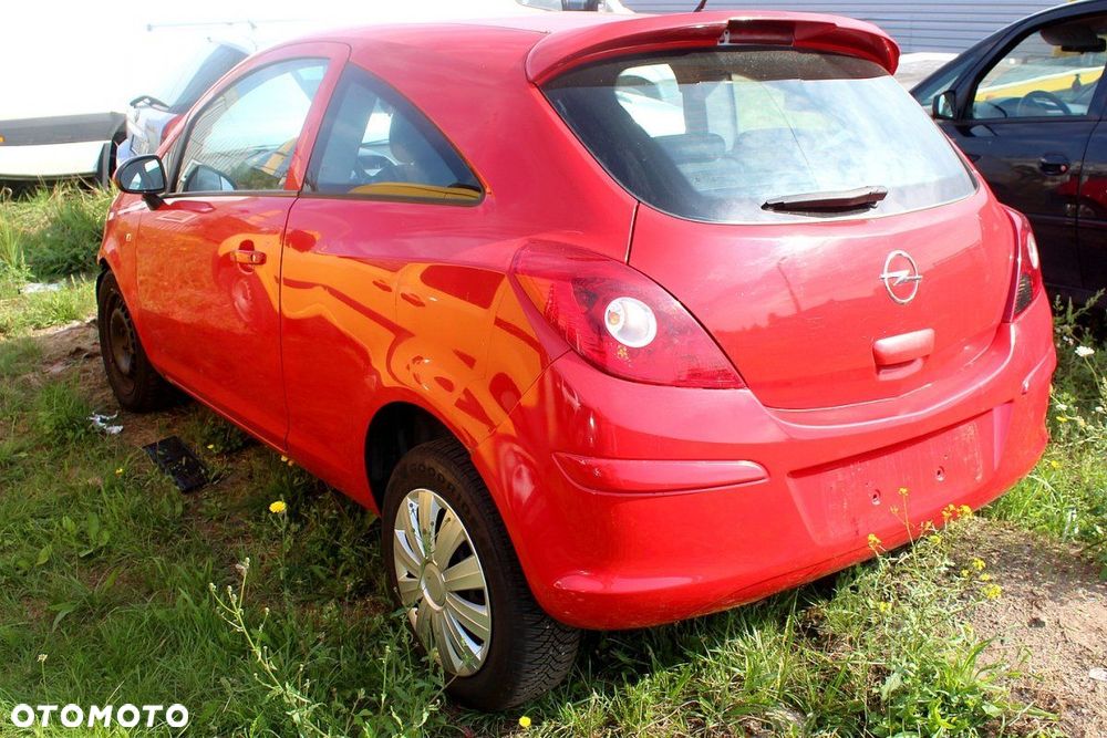 Opel Corsa D 2008 1.2i Z12XEP HB3D (MASKA, ZDERZAK, LAMPA, BŁOTNIK, DRZWI, SZYBA, FOTEL) - 3