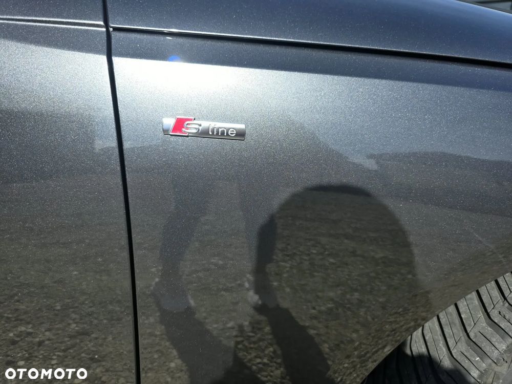 Audi A4 Limousine 40 TFSI S tronic advanced - 16