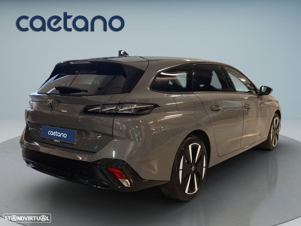 Peugeot e-308 58 kWh Allure — fotografia 8
