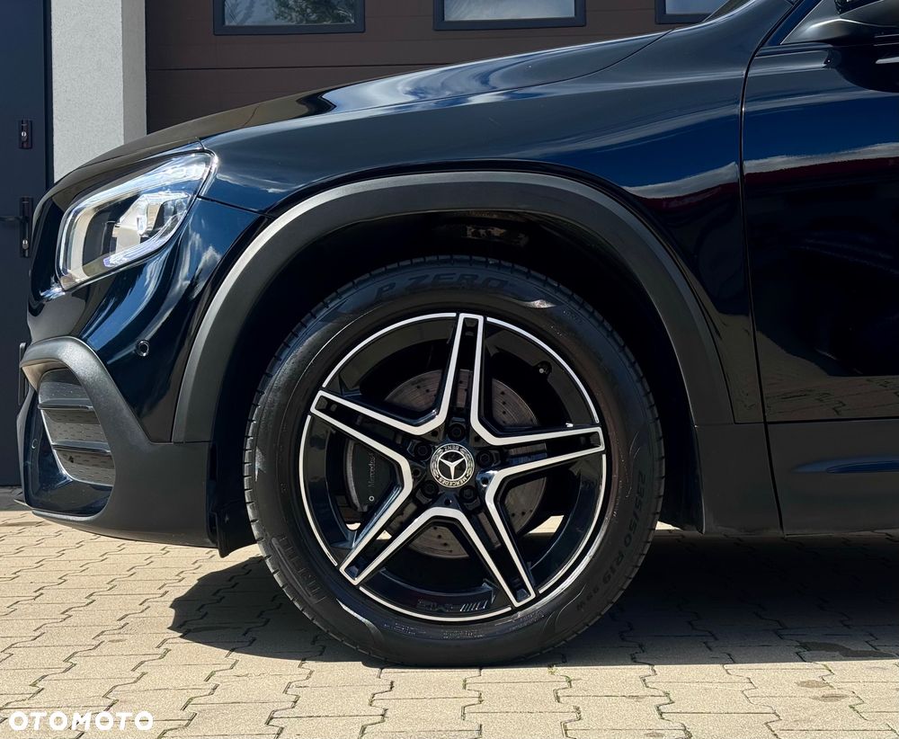 Mercedes-Benz GLB 200 d AMG Line 8G-DCT - 9