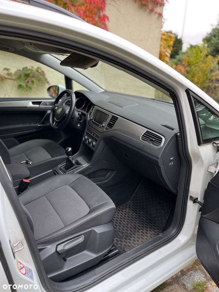 Volkswagen Golf Sportsvan 2017 photo 5