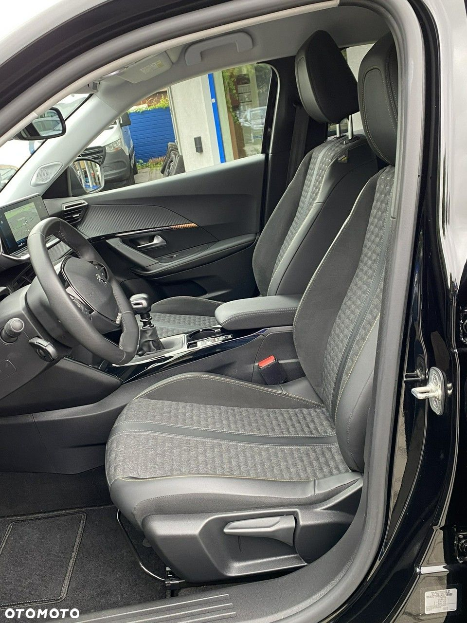 Peugeot 2008 BlueHDi 110 Allure - 16