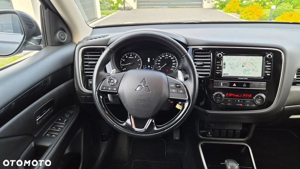 Mitsubishi Outlander 2.0 2WD CVT Spirit+ - 9