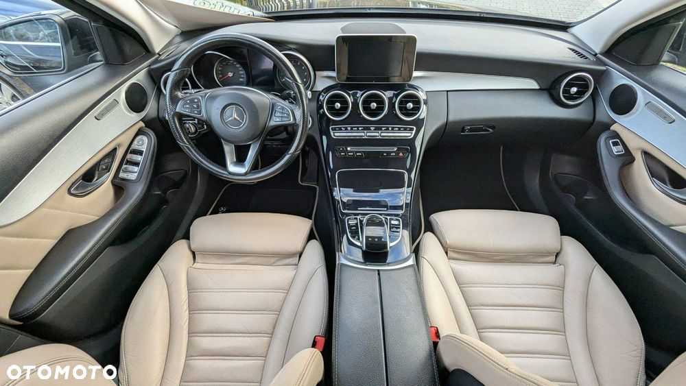 Mercedes-Benz Klasa C - 21