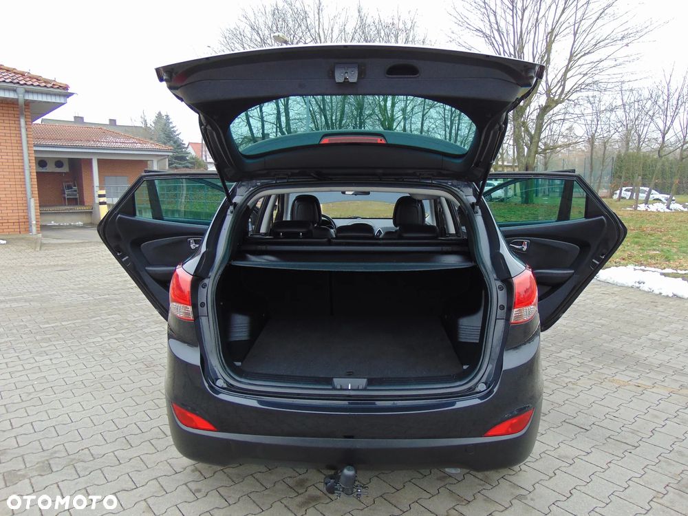 Hyundai ix35 2.0 Premium 2WD - 35