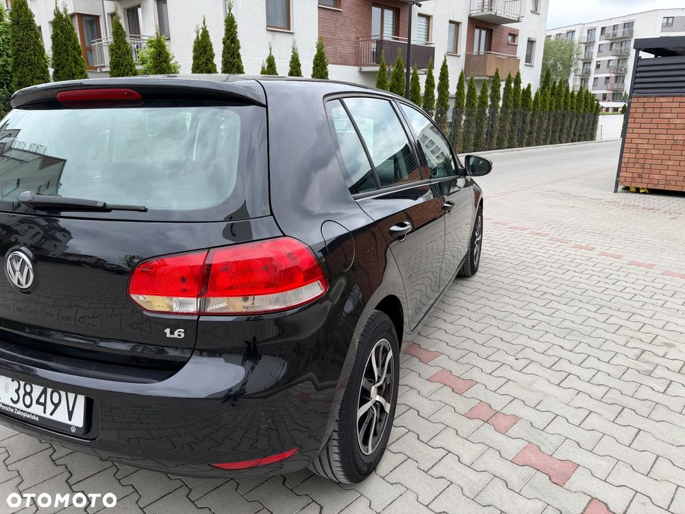 Volkswagen Golf - 5