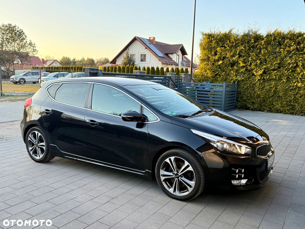 Kia Ceed 1.6 CRDi 136 ISG GT Line - 27