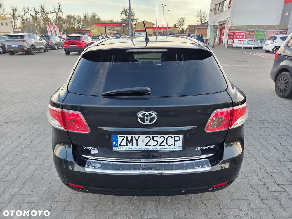 Toyota Avensis 2.2 D-4D Platinium - 34