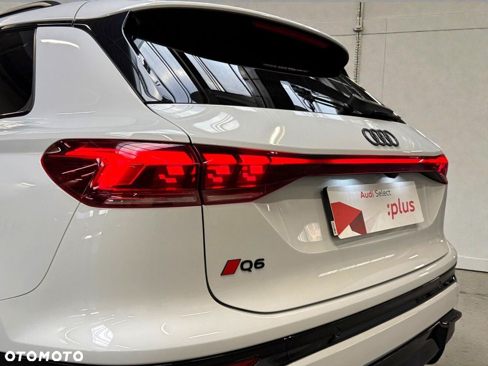 Audi Q6 e-tron - 13