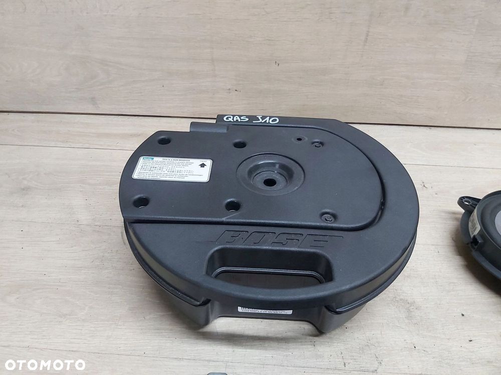 Nissan Qashqai I J10 Lift wzmacniacz subwoofer głośnik zestaw BOSE - 2