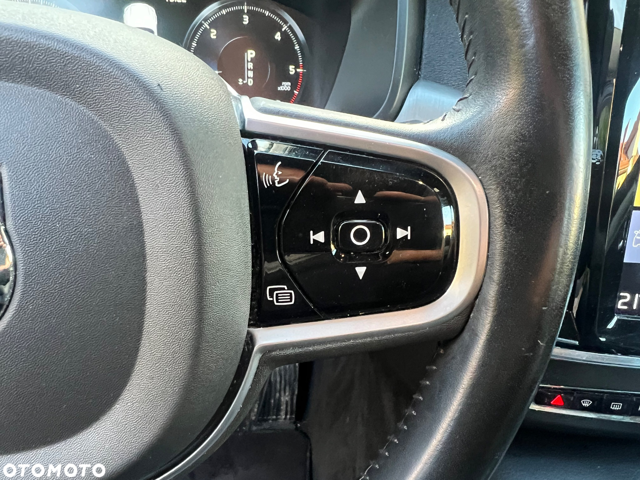 Volvo V90 - 16
