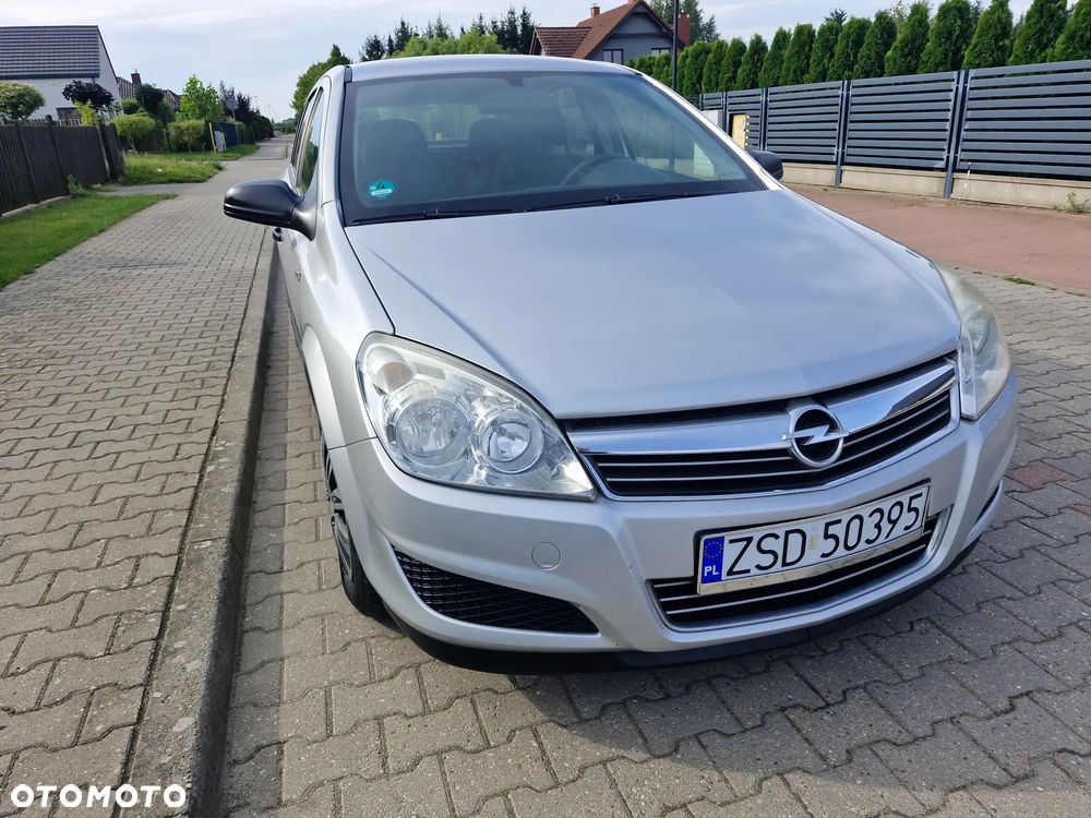 Opel Astra 1.6 Enjoy - 4