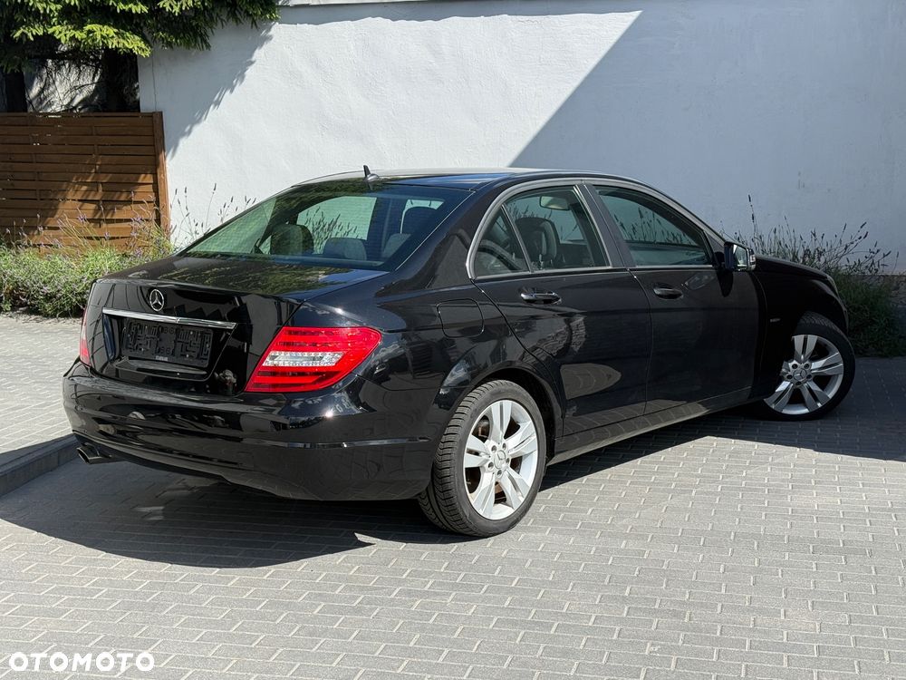 Mercedes-Benz Klasa C 200 Kompressor Elegance - 29