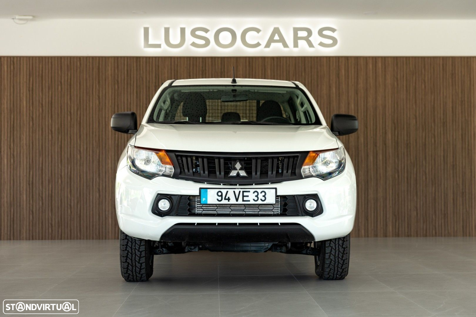 Mitsubishi L200 2.4 DI-D CD Invite 4WD - 3