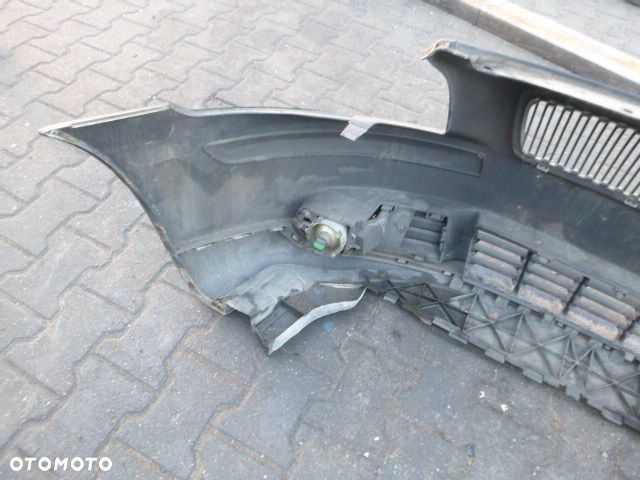 ZDERZAK PRZÓD PRZEDNI VOLVO V50 - 19