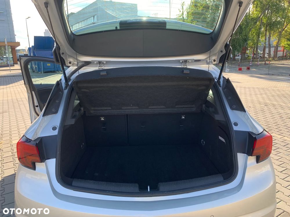 Opel Astra - 10