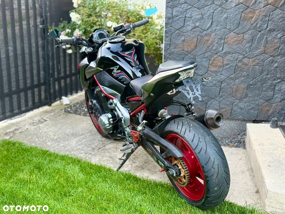 Kawasaki Z 900 - 20