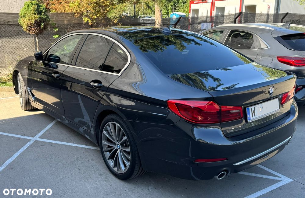 BMW Seria 5 520d Efficient Dynamics Luxury Line sport - 4