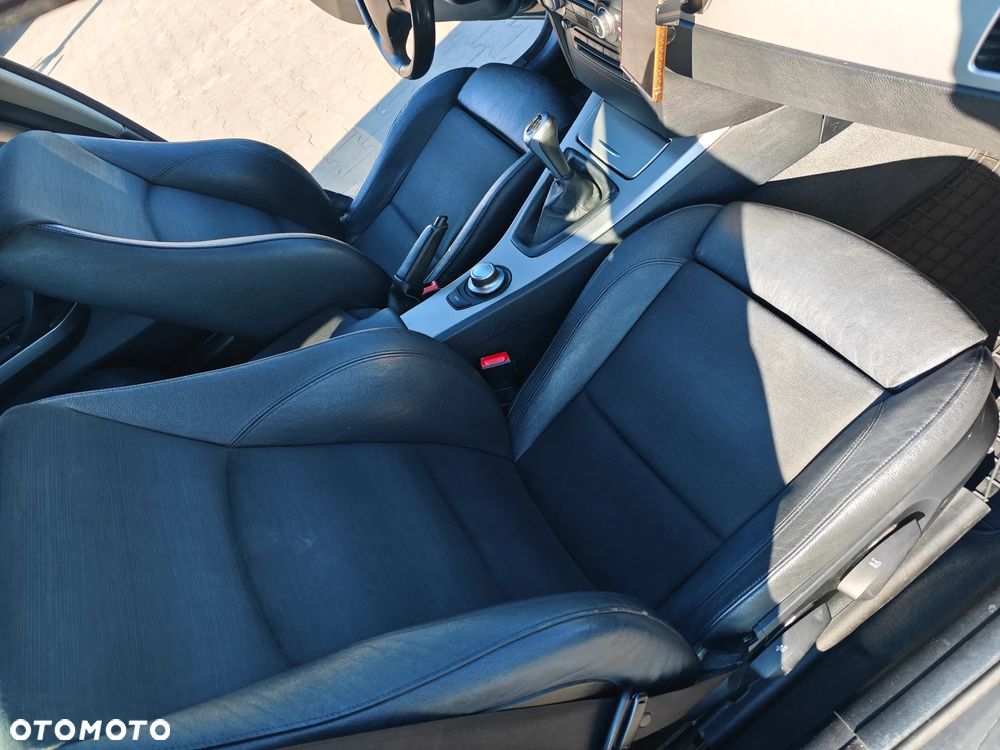 BMW Seria 3 320d - 9