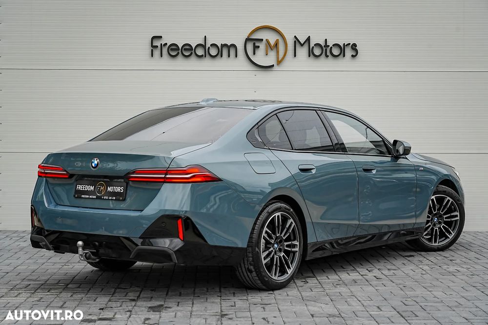 BMW Seria 5 520i AT MHEV - 4