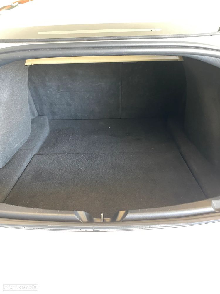 Tesla Model 3 Long Range Tração Traseira - 20
